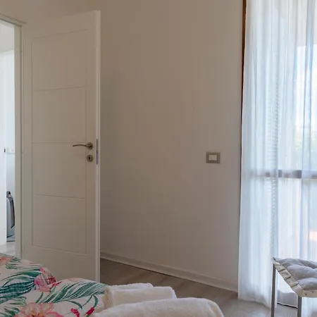 Toscana - Privacy - Free Fast Wifi - Free Netflix - Free Parking 公寓 SantʼAntonio