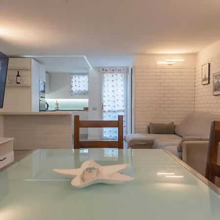 公寓 Toscana - Privacy - Free Fast Wifi - Free Netflix - Free Parking SantʼAntonio