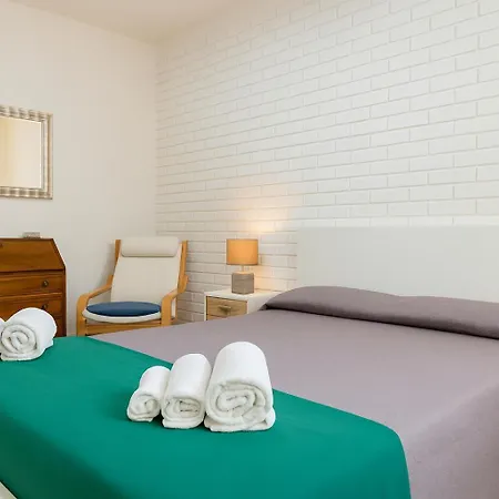 Toscana - Privacy - Free Fast Wifi - Free Netflix - Free Parking